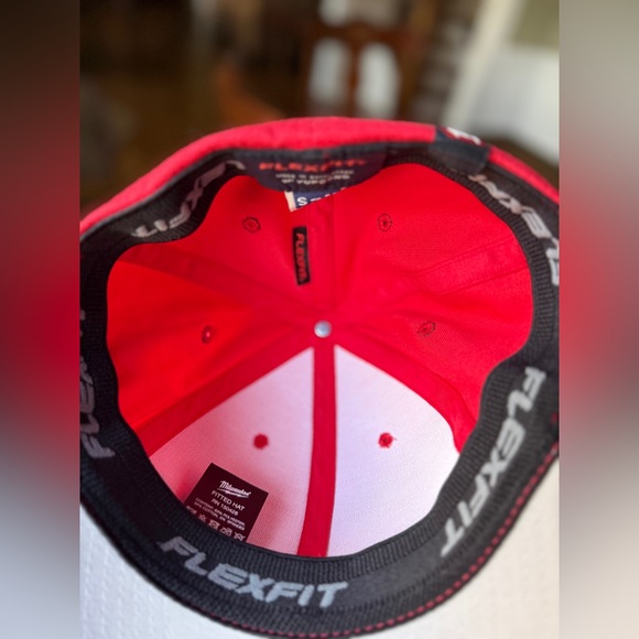 Milwaukee Tools Flexfit Hat Sz S-M NWT - Picture 8 of 8
